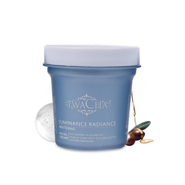 Luminance Radiance Whitening Facial Set, with Detoxifying Herbel Vidhi Free - Image 5